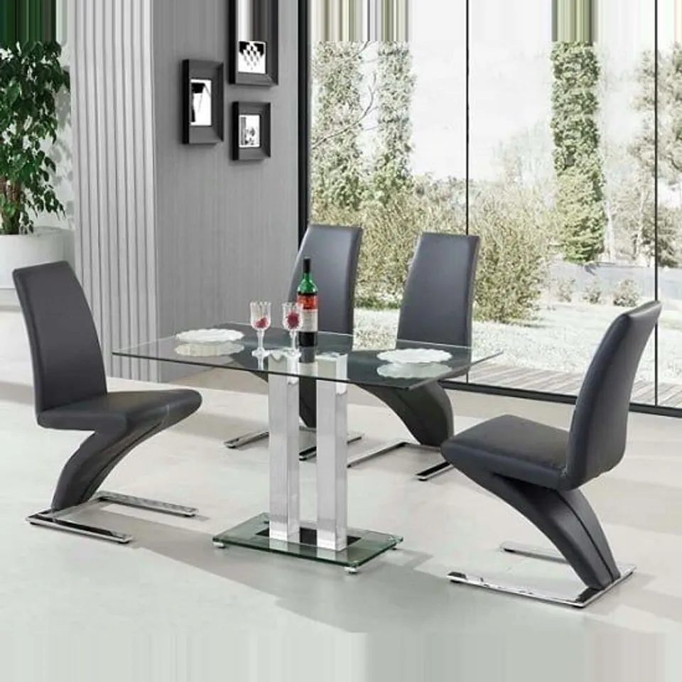 BOXED JET SMALL CLEAR GLASS DINING TABLE - 120cm (3 BOXES)