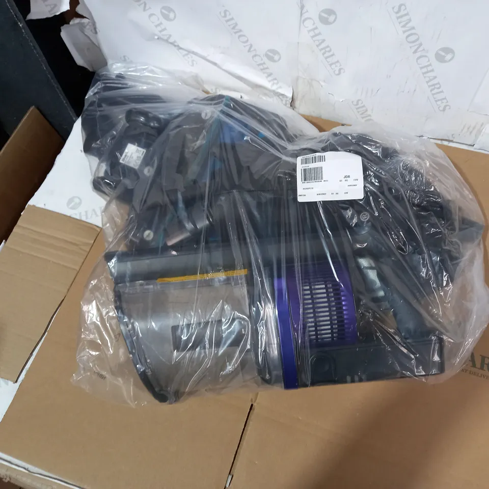 SHARK CORDLESS STICK VACUUM IZ390UKTQ