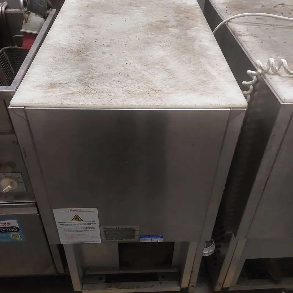 WILLIAMS PW4R290 COMMERCIAL PREPARATION WELL FRIDGE