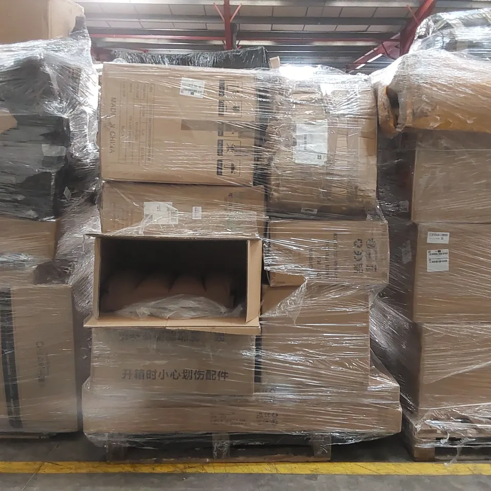 PALLET CONTAINING A LARGE QUANTITY OF ASSORTED CONSUMER PRODUCTS INCLUDING: 24V COMPRESSOR FRIDGE, PRESSURE WASHER ECT