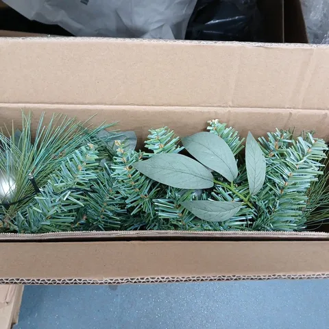 NORDIC PRE LIT CHRISTMAS GARLAND - 9FT