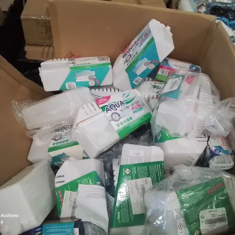 PALLET OF VARIOUS ITEMS TO INCLUDE MOTION SENSOR LIGHT, MEGA MOISTURE TRAPS ETC.