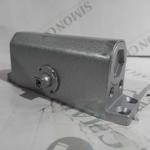 AUTOMATIC DOOR CLOSER
