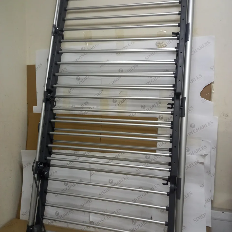 BLACK+DECKER 3 TIER HEATED AIRER 
