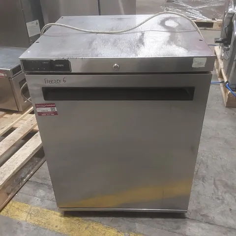 WILLIAMS COMMERCIAL UNDERCOUNTER FREEZER