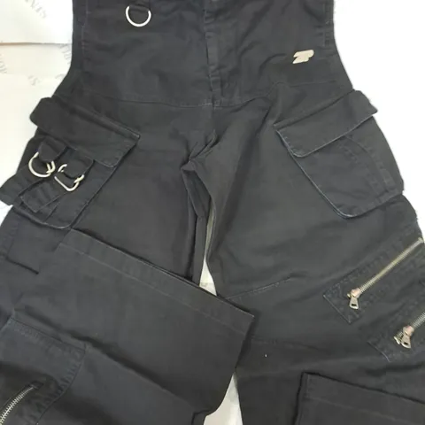 BROKEN PLANET WASHED BLACK CARGO PANTS IN MED