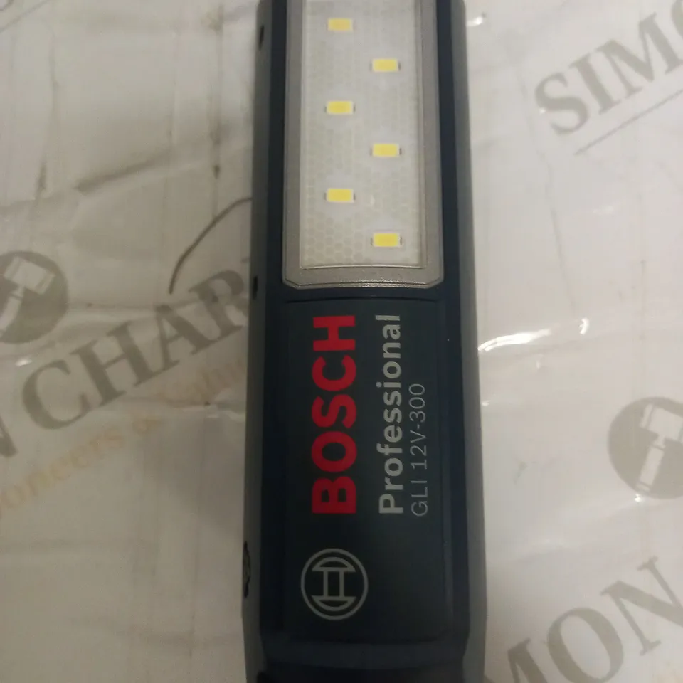 BOSCH PROFESSIONAL 12V SYSTEM GLI 12V-300 CORDLESS LED TORCH