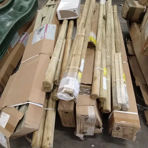 PALLET OF ASSORTED INCOMPLETE PLUM OUTDOOR STRUCTURE PARTS AND PIECES