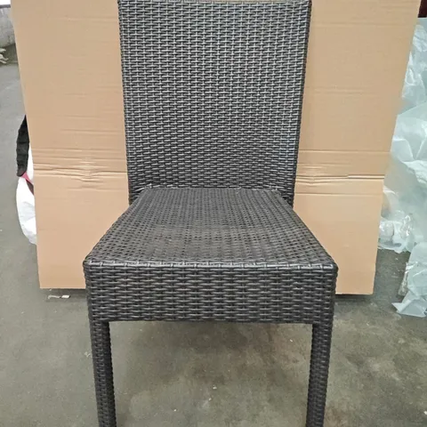 SET OF 5 DARK BROWN RATTAN OUTDOOR CHAIRS 