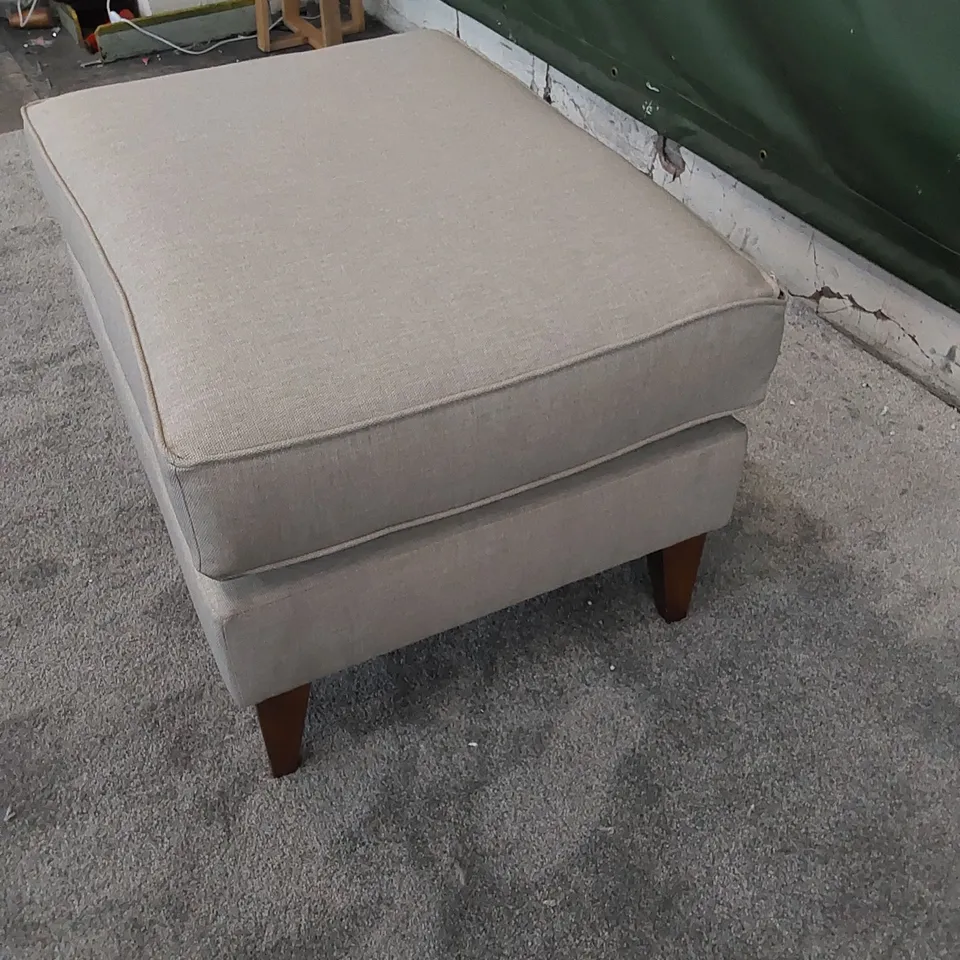 THE CADLEY FOOTSTOOL - SIZE MEDIUM 