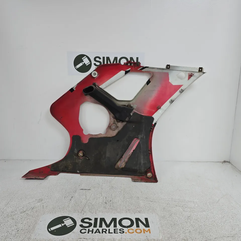 YAMAHA FZR EXUP FRONT FAIRING PANEL – RED/WHITE