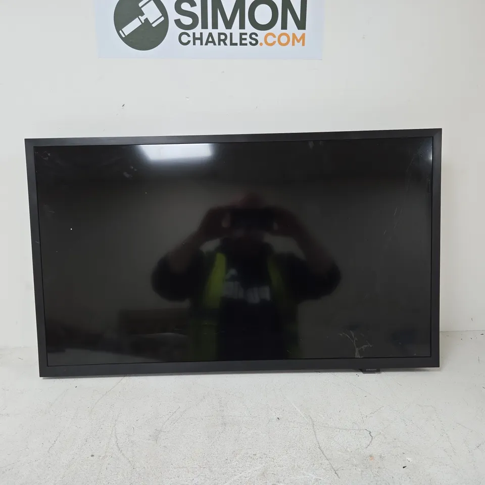 SAMSUNG UE32H5000FK TV BOXED