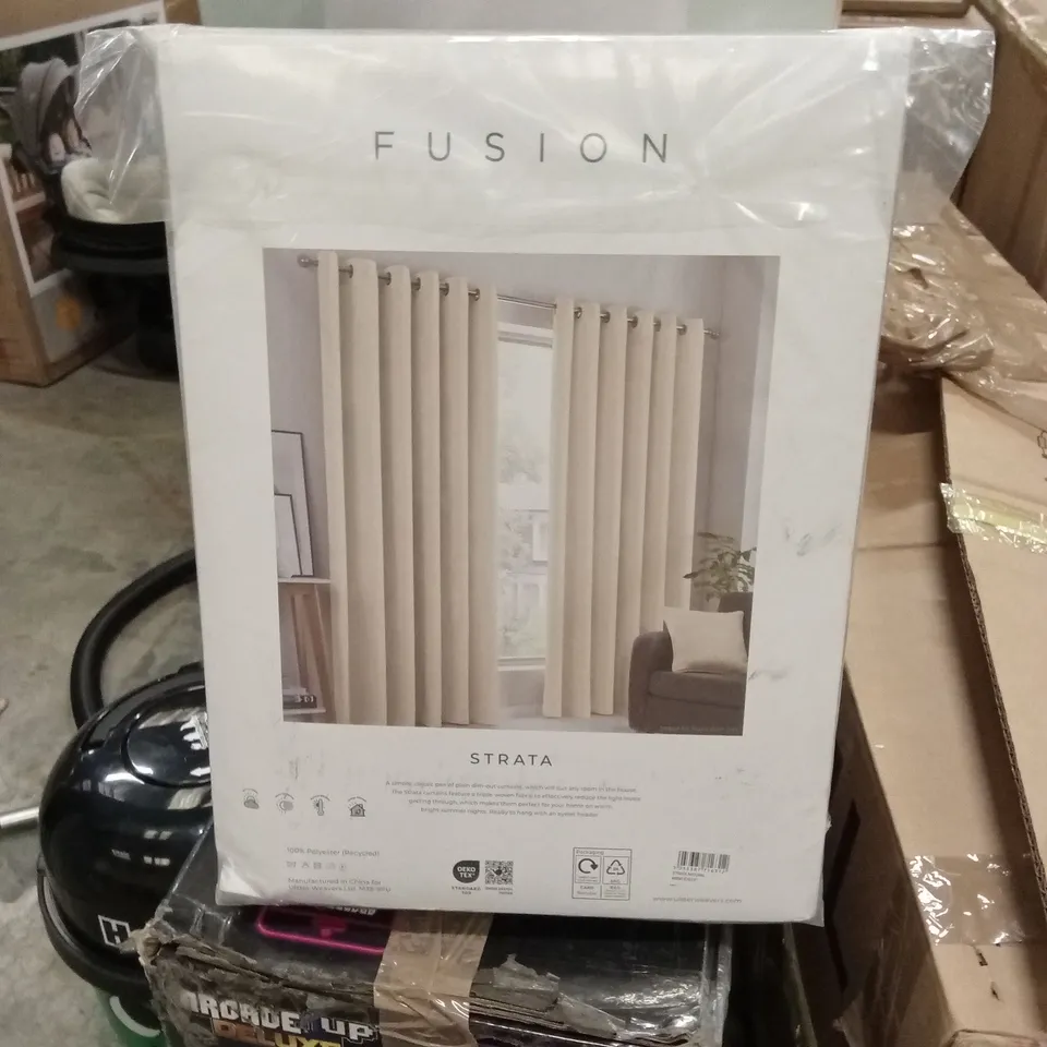 BAGGED FUSION STRATA DIM OUT EYELET CURTAIN PAIR - NATURAL // SIZE: 168 x 228cm
