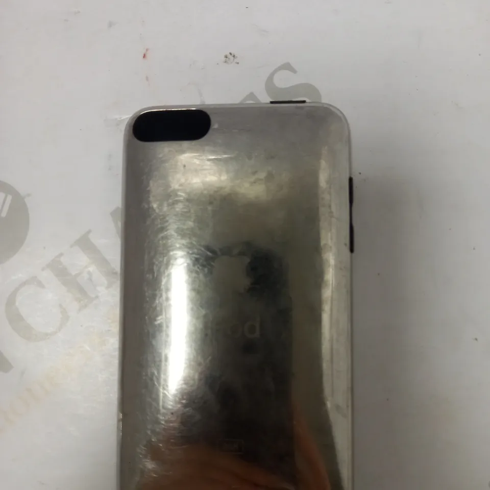 IPOD 2ND GEN