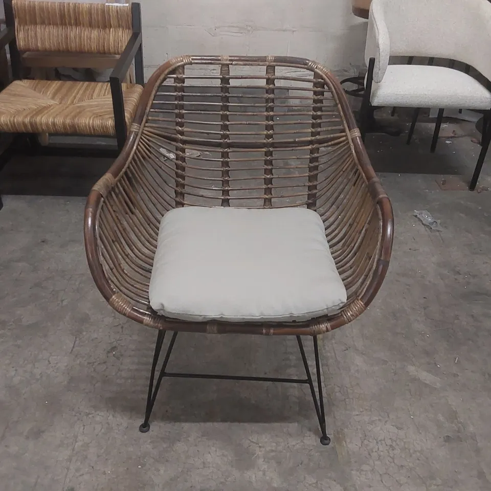 DESIGNER WOODEN CHAIR WITH METAL BASE