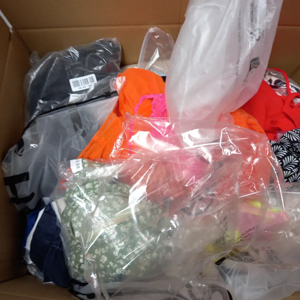 BOX OF APPROXIMATELY 25 ASSORTED CLOTHING ITEMS TO INCLUDE - SHORTS , BRA , T-SHIRT ETC