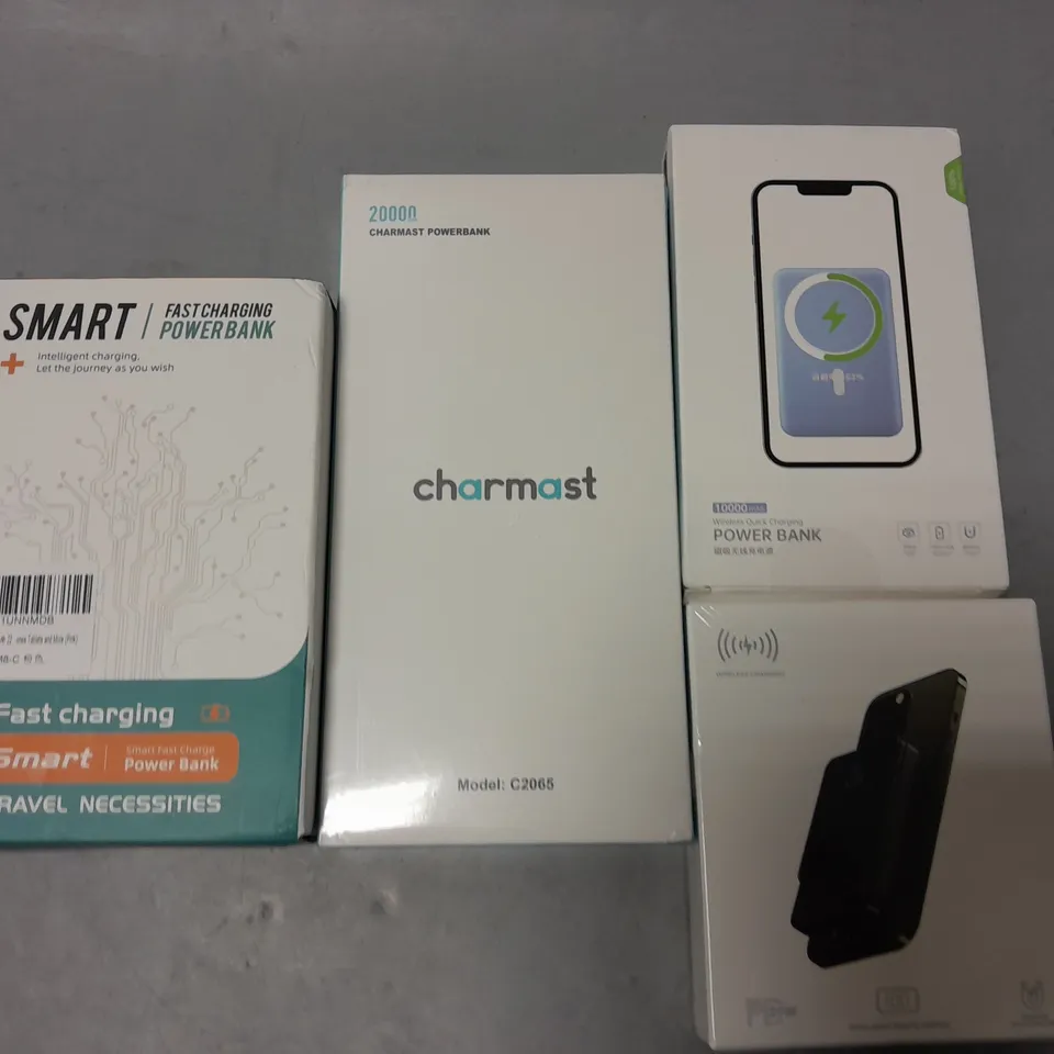 LOT OF 4 ASSORTED POWERBANKS TO INCLUDE CHARMAST 20000 MAH