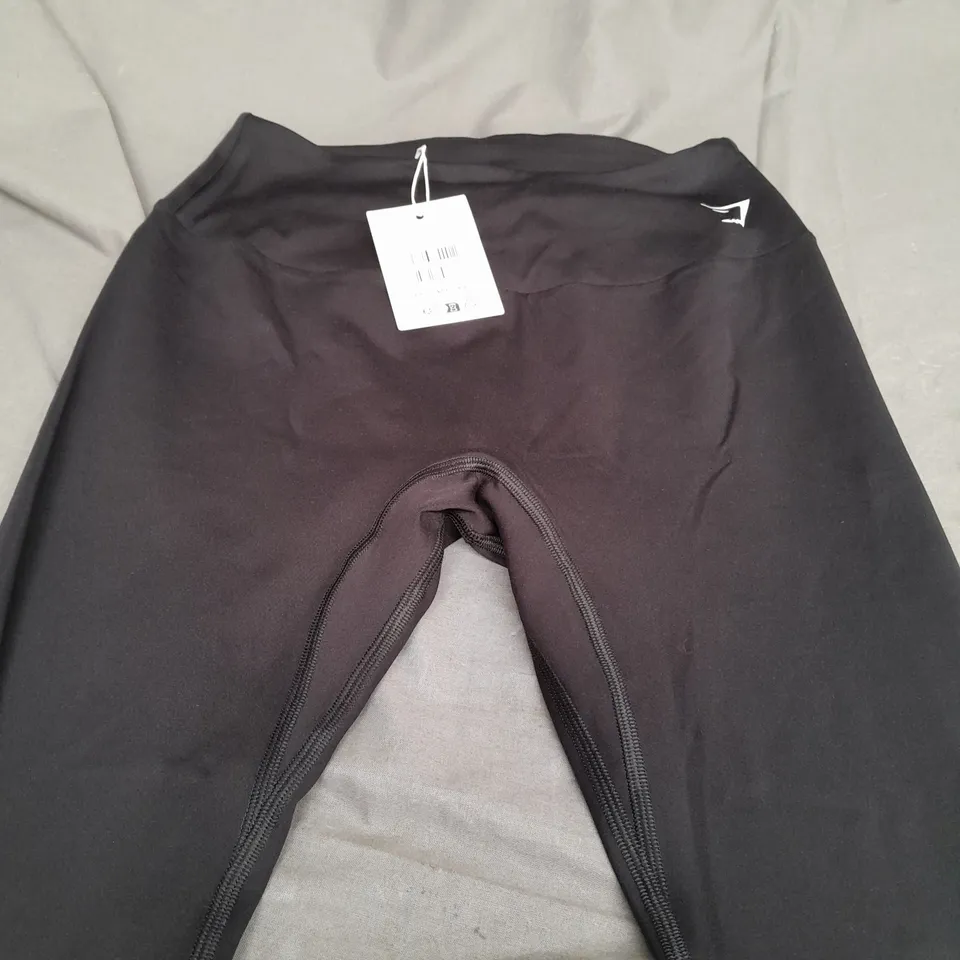 GYMSHARK TRAINING LEGGINGS IN BLACK - LARGE