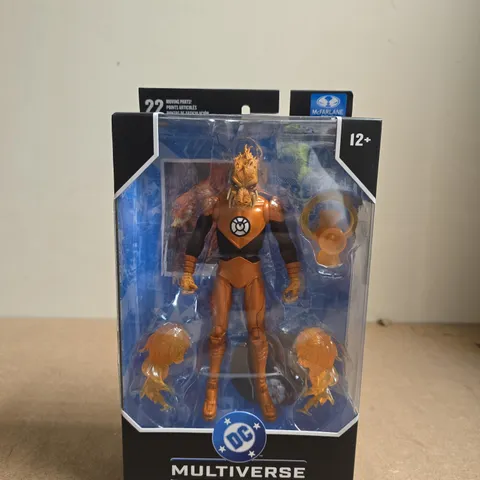 DC MULTIVERSE MCFARLANE TOYS FIGURE – LARFLEEZE- BOXED