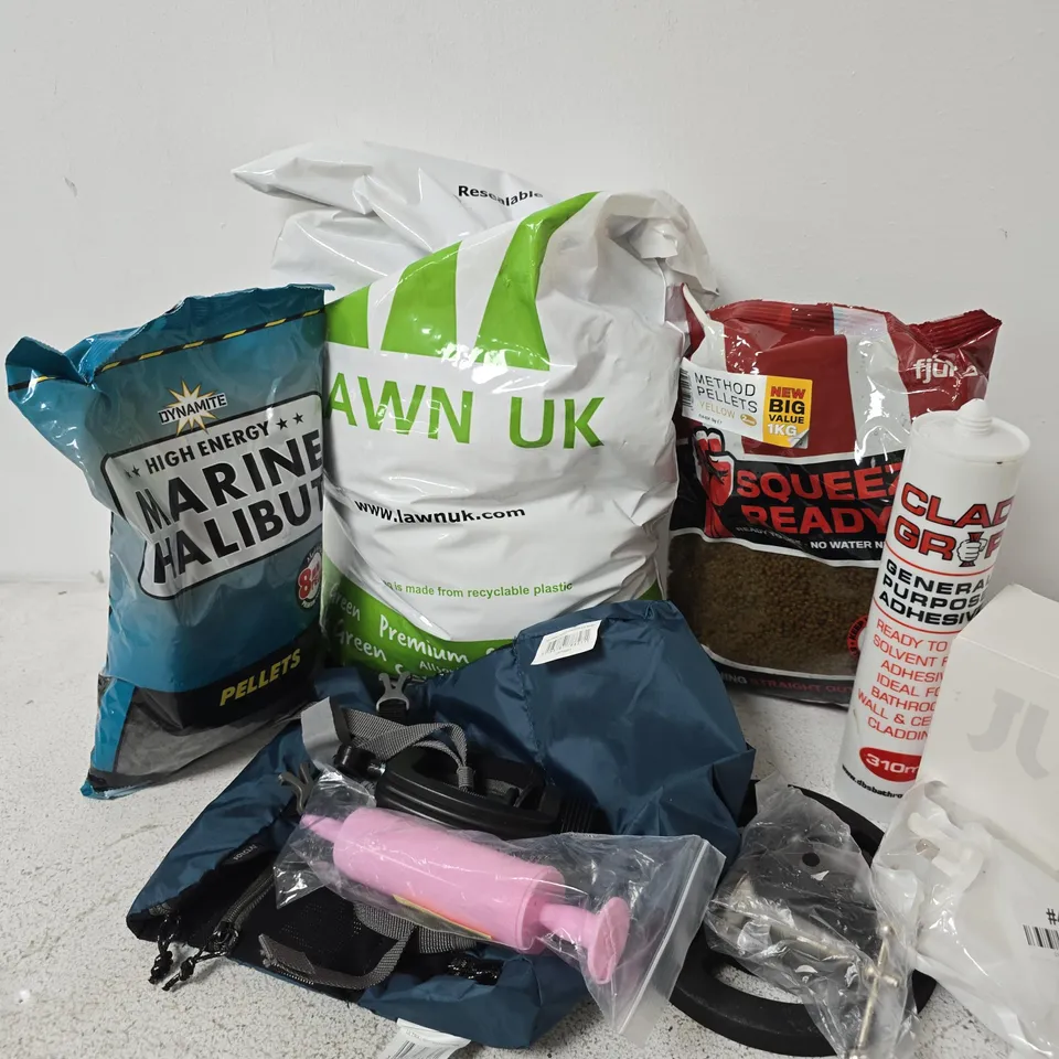 APPROXIMATELY 10 ASSORTED HOUSEHOLD ITEMS TO INCLUDE DYNAMITE MARINE HALIBUT PELLETS, CLAD GRIP GENERAL PURPOSE ADHESIVE, ETC - COLLECTION ONLY