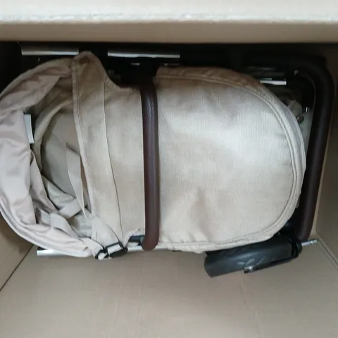 BOXED CELUNA TOTAL TWIN KIDS PUSHCHAIR TOY