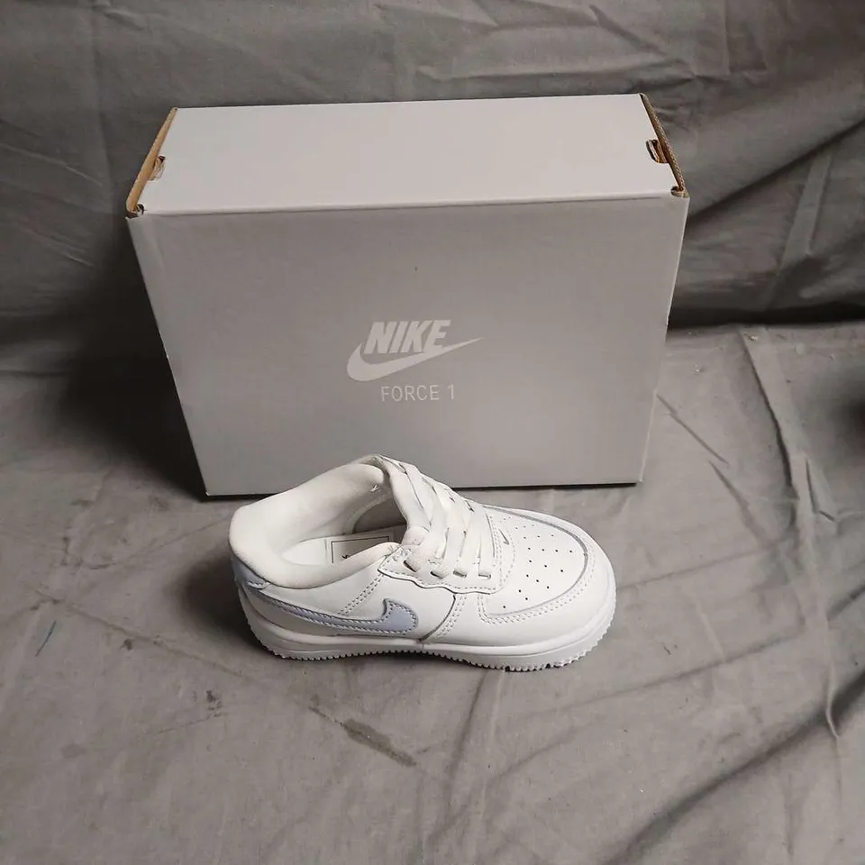 NIKE FORCE 1 WHITE KIDS TRAINERS WITH BOX - SIZE UNSPECIFIED 