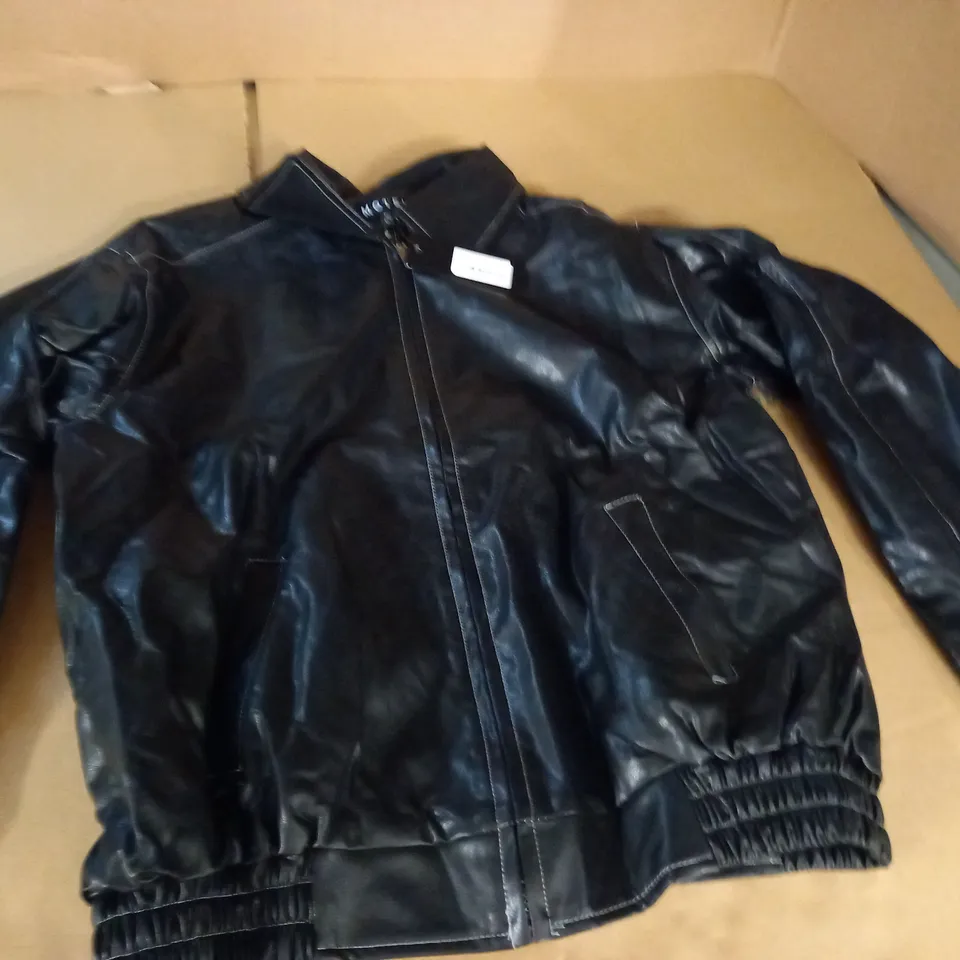 MOTEL CAVITA JACKET IN BLACK WITH GREY TOP STITCH - XXS