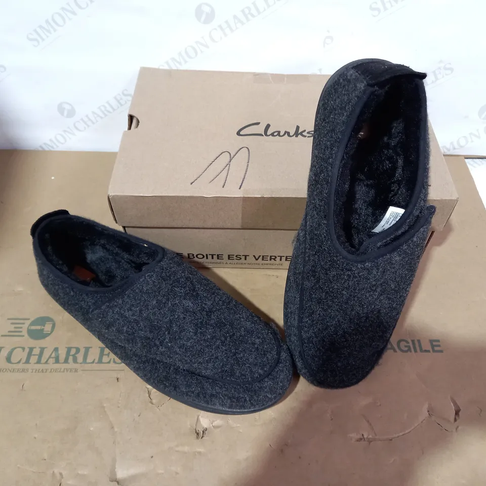 BOXED PAIR OF CLARKS - SIZE 11G