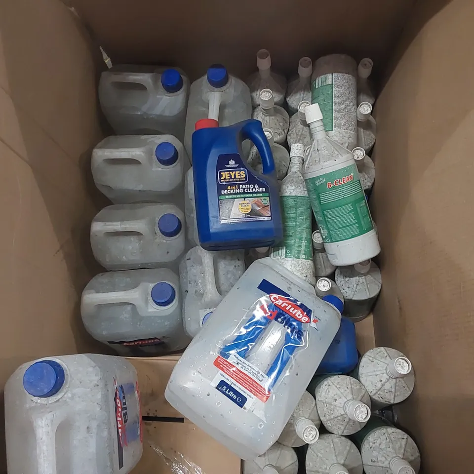 PALLET CONTAINING A LARGE QUANTITY OF CARLUBE ADBLUE AND OTHER ITEMS