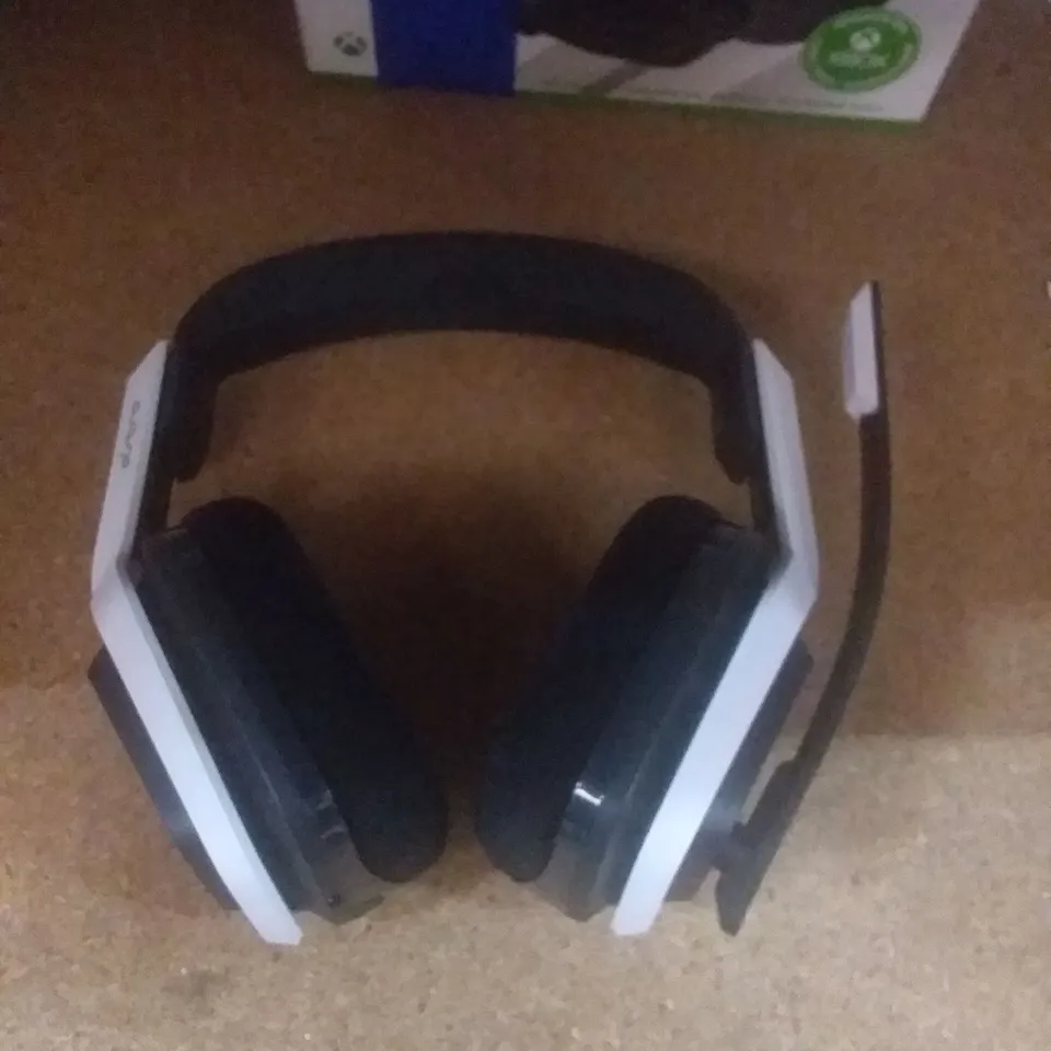 ASTRO GAMING A20 WIRELESS HEADSET