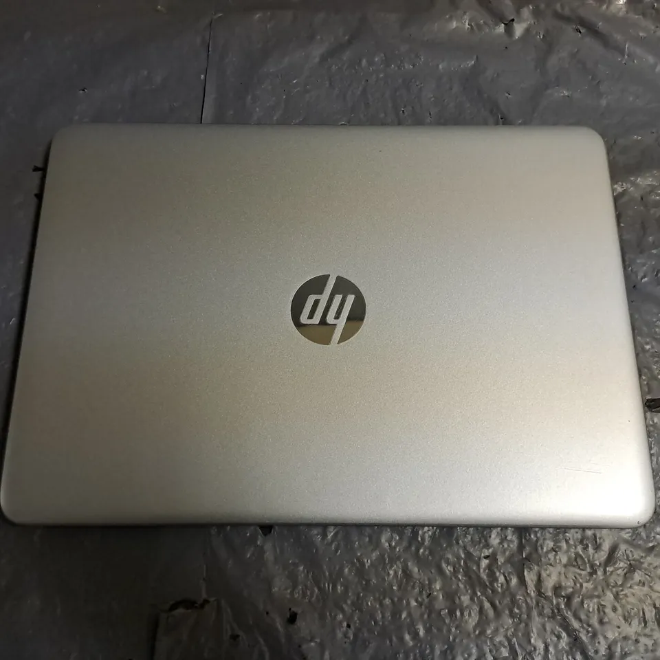 UNBOXED HP ELITEBOOK 840 G3 LAPTOP IN SILVER