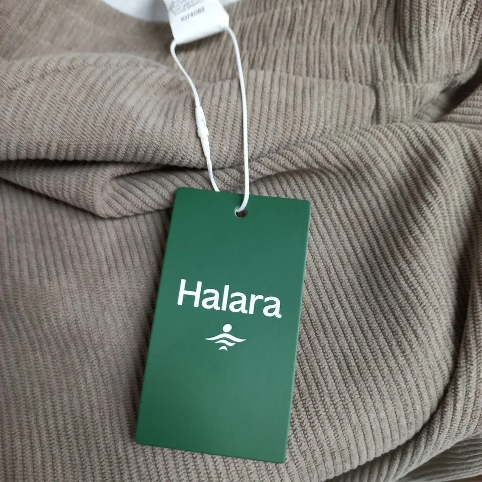 HALARA WOMEN'S TAUPE CORDUROY JOGGERS - SIZE M PETITE (HALARA TAG ATTACHED)