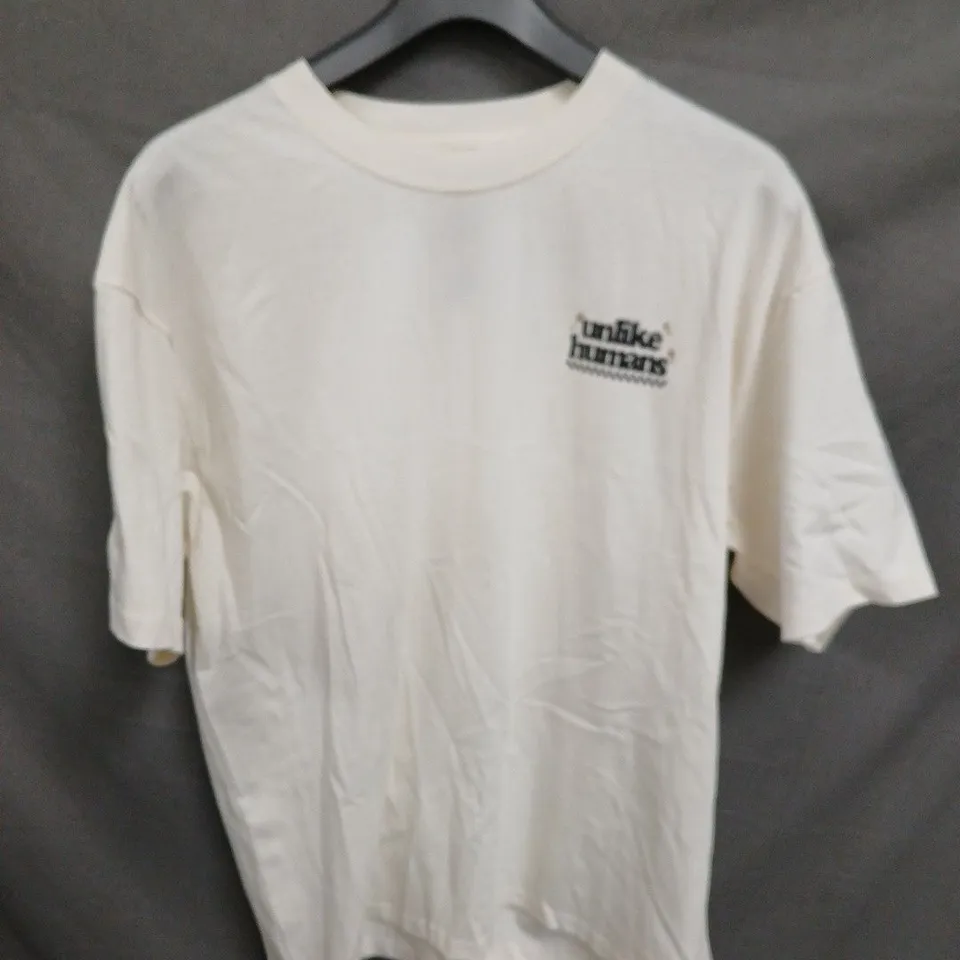 UNLIKE HUMANS COFFEE CLUB T-SHIRT SIZE L