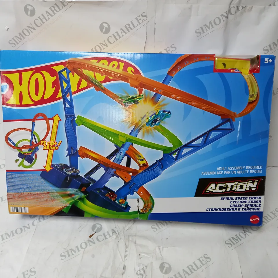 BOXED HOTWHEELS ACTION SPIRAL SPEED CRASH