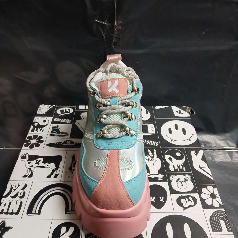 BOXED PAIR OF KOI FOOTWEAR BEANS CHUNKY PLATFORM SNEAKERS – UK SIZE 3