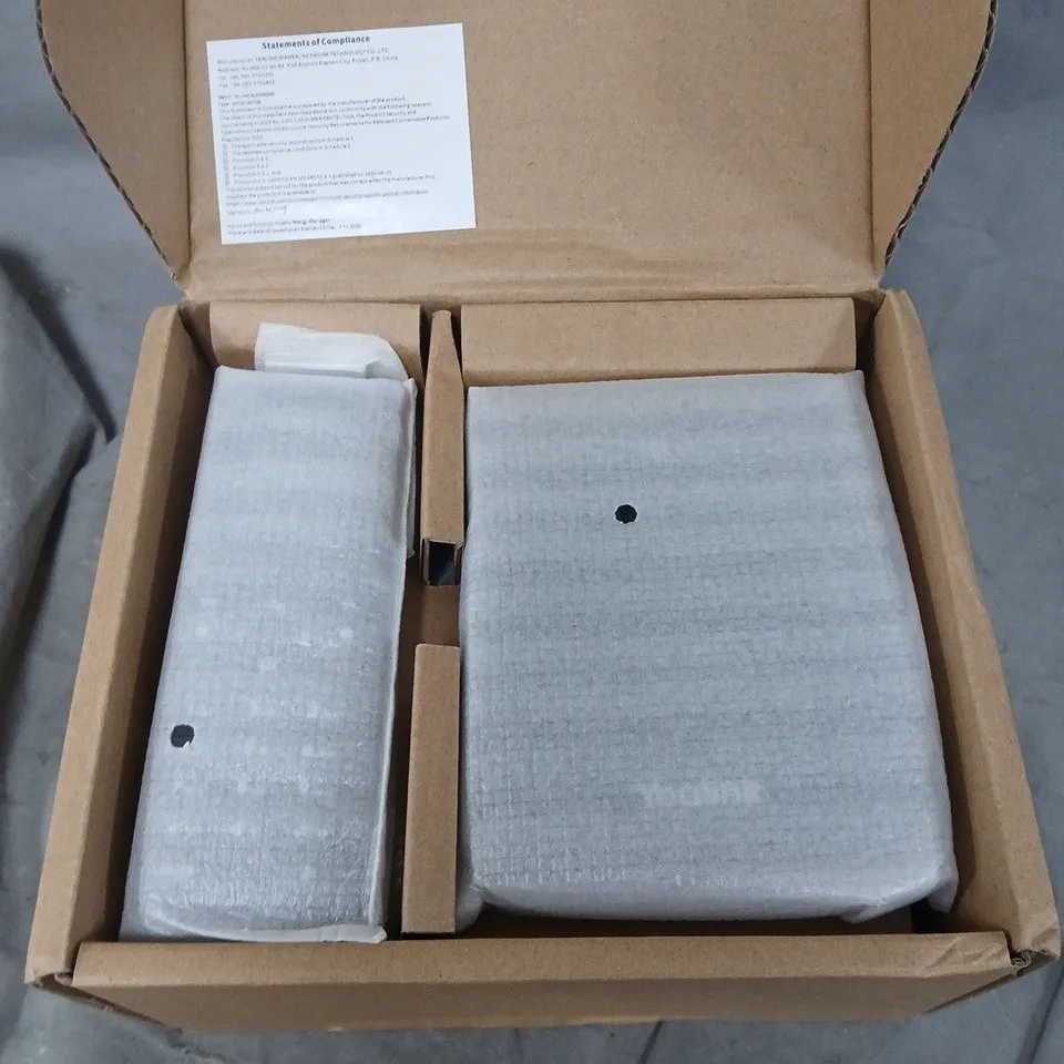 YEALINK DECT IP PHONE W73P WITH BASE STATION