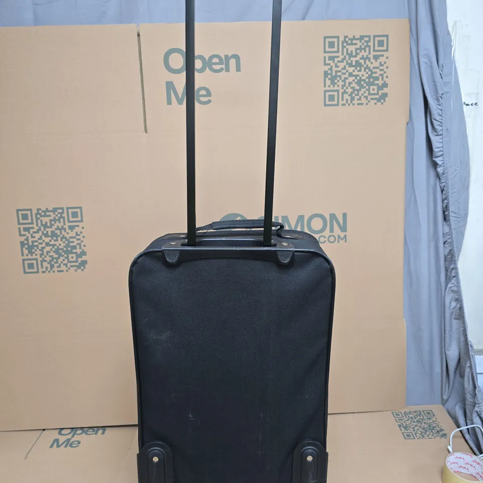 BLACK WHEELED CARRY-ON LUGGAGE WITH TELESCOPIC HANDLE
