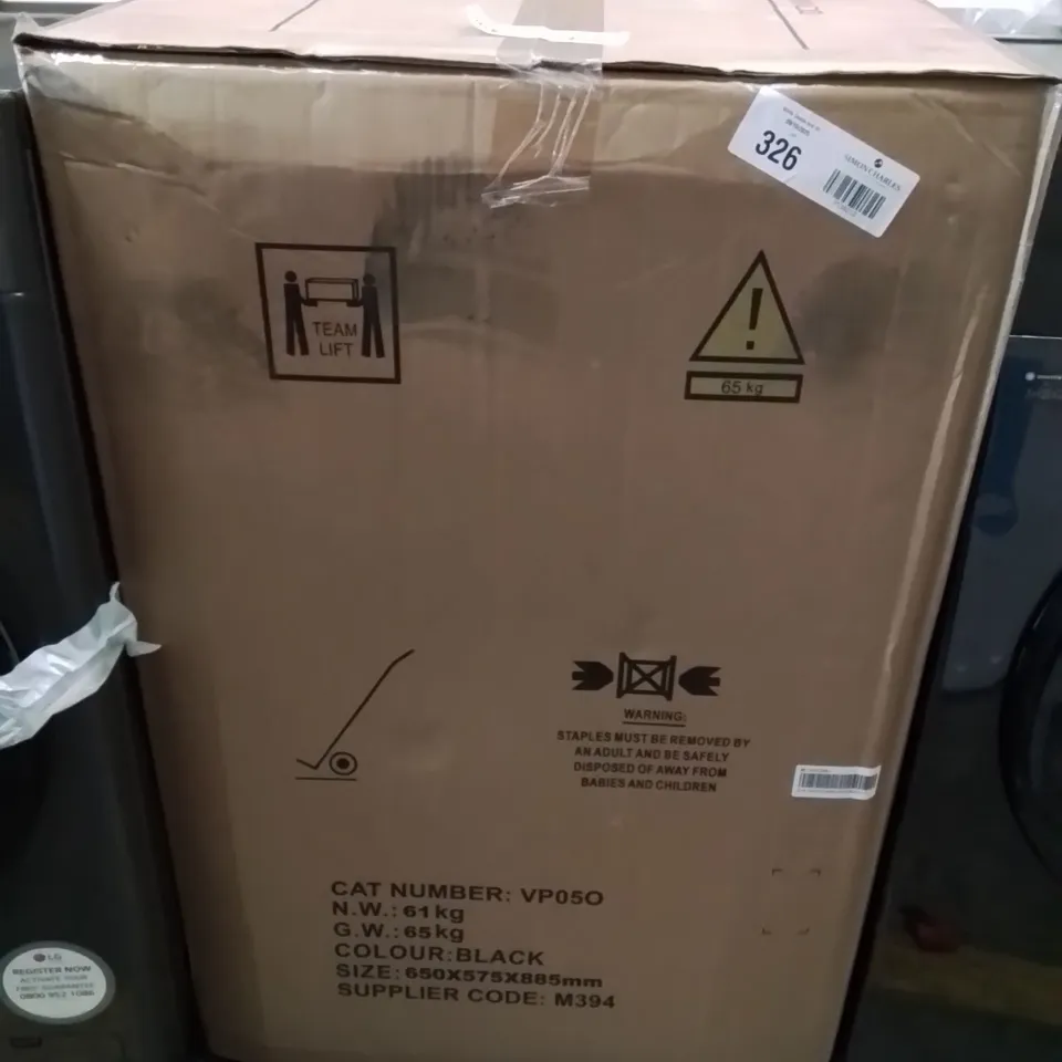 BOXED SWAN SW75130B 9KG LOAD, 1400 SPIN FREESTANDING WASHING MACHINE - BLACK