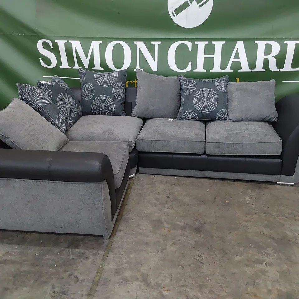 DESIGNER CORNER GROUP BLACK FAUX LEATHER & GREY FABRIC WITH SCATTER CUSHIONS