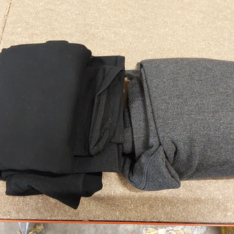 LOT OF BRAND NEW ASSORTED TIGHTS AND LEGGINGS TO INCLUDE; 6X 2 PCS BLACK/GREY LEGGINGS, 2X 2PCS BLACK LEGGINGS, 1X DANCEYOU TIGHTS (1 BOX)