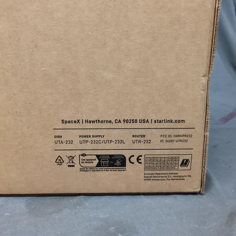 STARLINK STANDARD SATELLITE ANTENNA & WIFI ROUTER KIT 