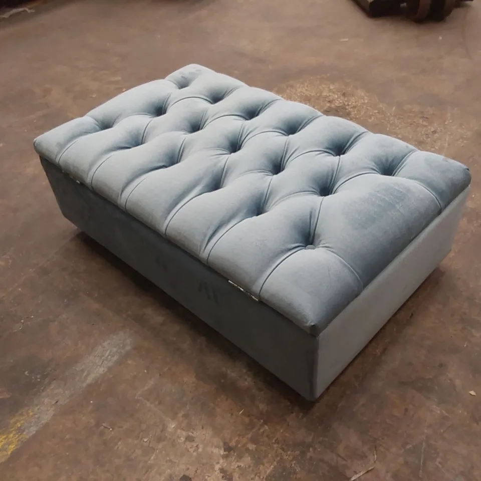 QUALITY DESIGNER BLUE VELVET UPHOLSTERED OTTOMAN FOOTSTOOL 