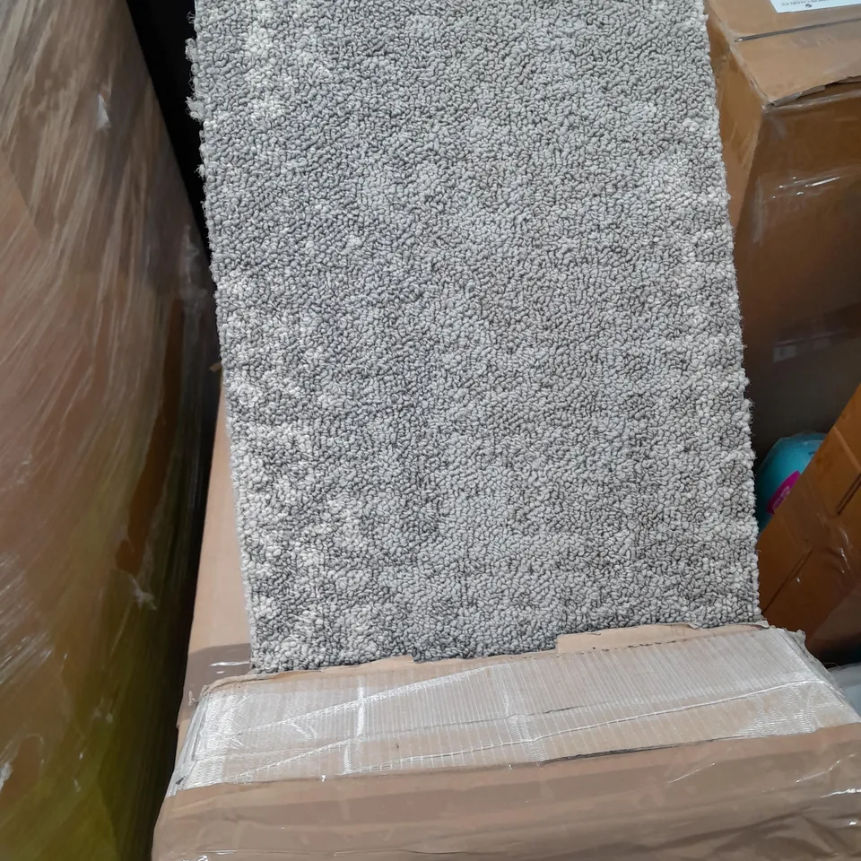 PACK OF SHAW CONTRACT COMMERCIAL CARPET TILES 20 TILES 100 X 25 CM EACH 5 SQ M 