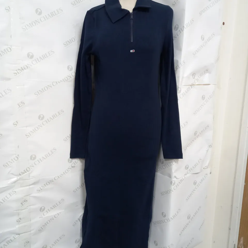 TOMMY JEANS HALF ZIP RI POLO DRES IN NAVY - MEDIUM