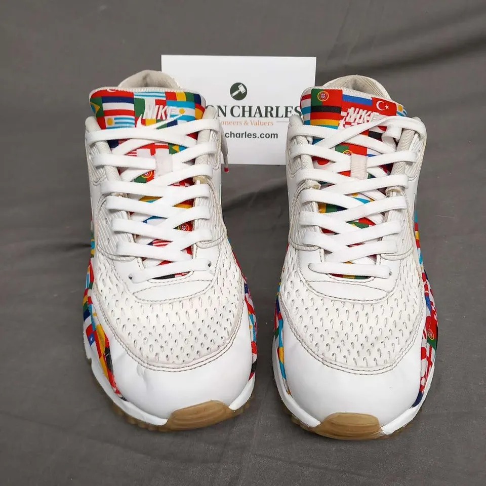 NIKE AIR MAX SIZE 8