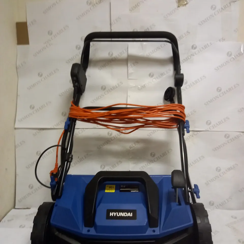 HYUNDAI ELECTRIC SWEEPER - HYSW1600E