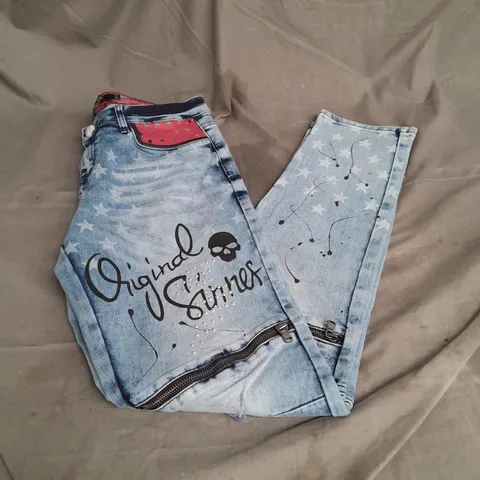 ROCK REBEL JEANS IN BLUE MULTI SIZE W31 L34