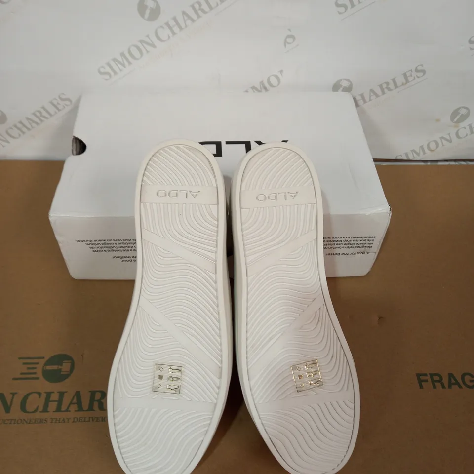 BOXED PAIR OF ALDO WHITE TRAINERS SIZE 7