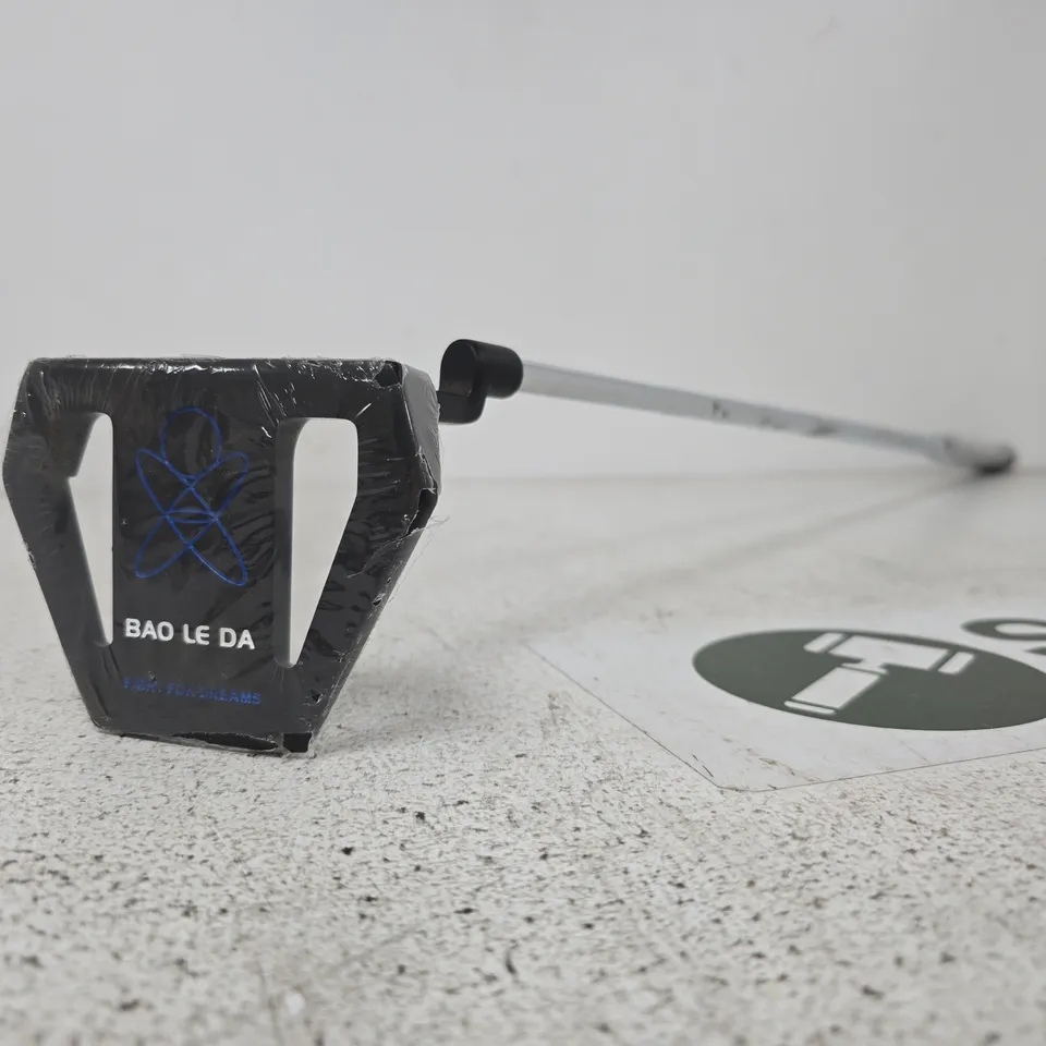 BAO LE DA "FIGHT FOR DREAMS" MALLET GOLF PUTTER