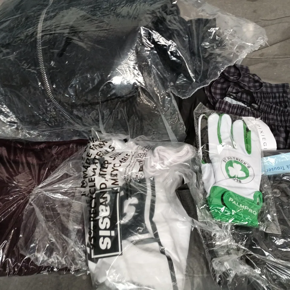 APPROXIMATELY 35 ASSORTED CLOTHING ITEMS IN VARIOUS SIZES, STYLES & COLOURS TO INCLUDE COAT, TROUSERS, GLOVES, ETC - COLLECTION ONLY